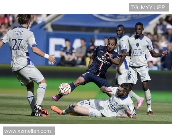 朗斯与索肖比赛延期至何时具体安排尚未公布引发球迷关注